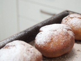 paczki-1676478044.jpg