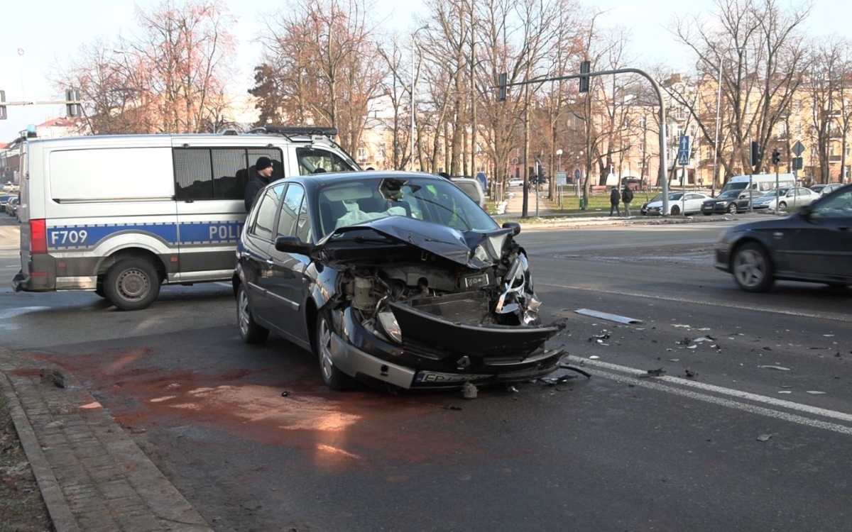 Kolizja w centrum miasta