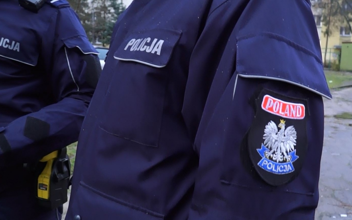 policja-1612767924.jpg